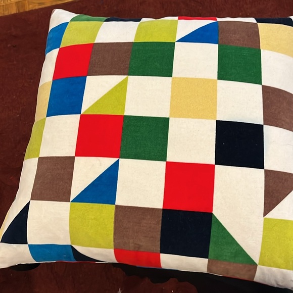 Pre-loved IKEA geometric pattern throw pillow - Picture 3 of 7